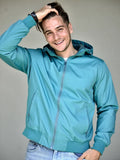 Campera Bomber Liviana Con Capucha Desmontable Entallada